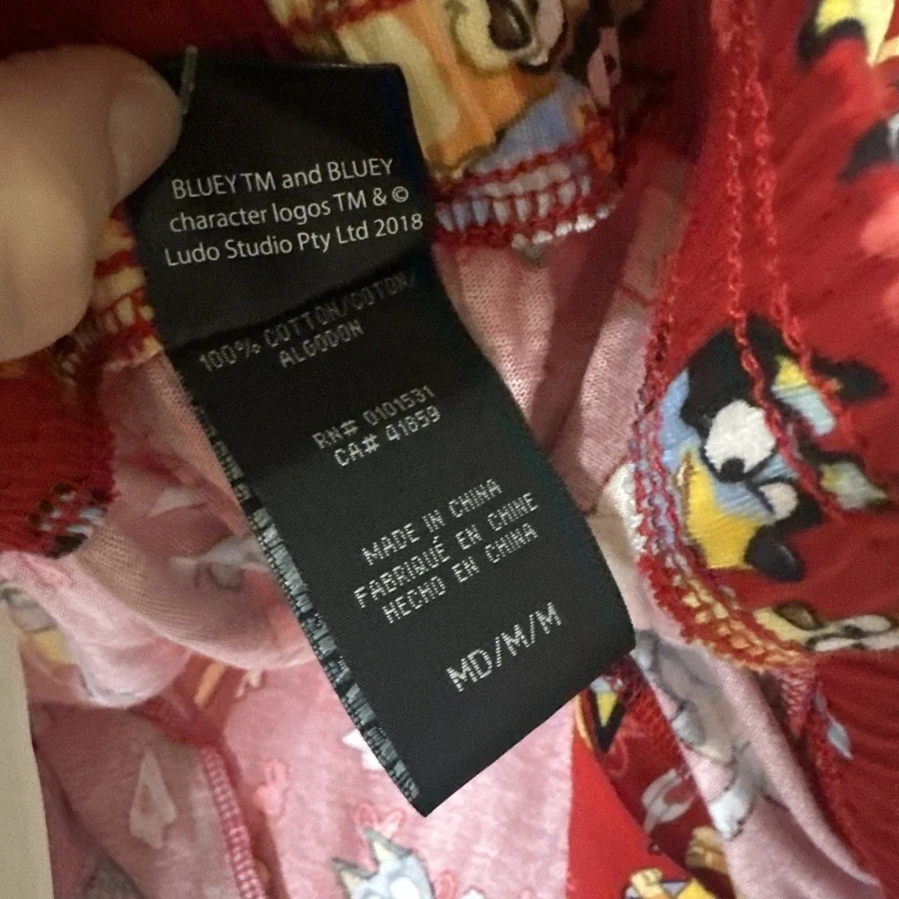 Bluey Red Disney Pajamas Pants Womens Size Medium Lounge‎ Sleep NWT - Picture 4 of 4